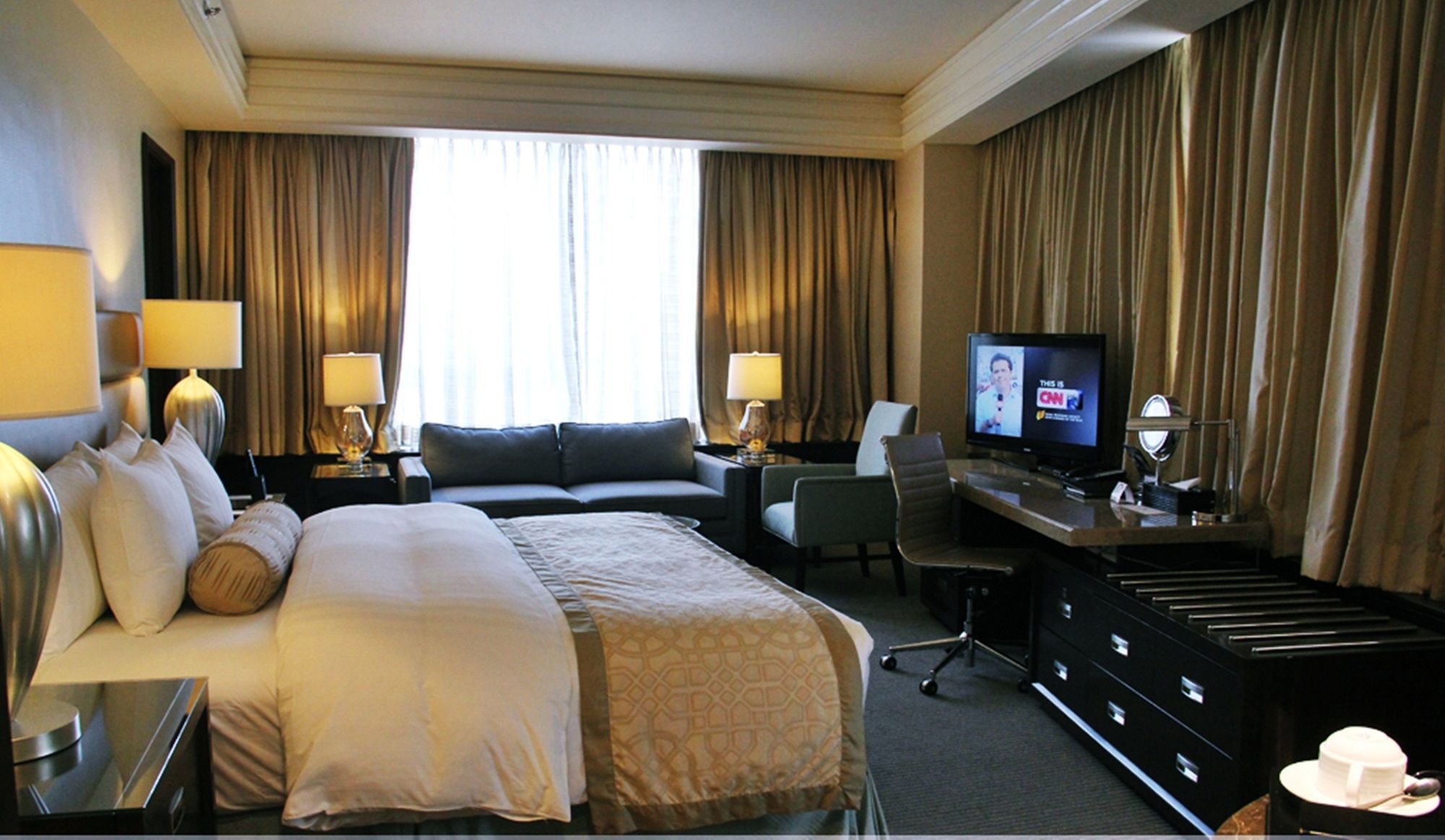 Crimson Hotel Filinvest City, Manila Muntinlupa City Luaran gambar A room at the hotel
